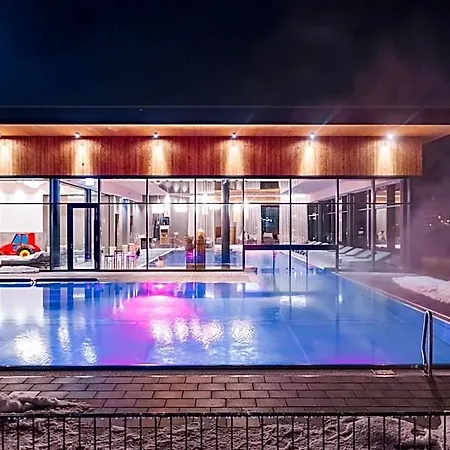 Bauernhof Oberschwarzach Hotel 4*