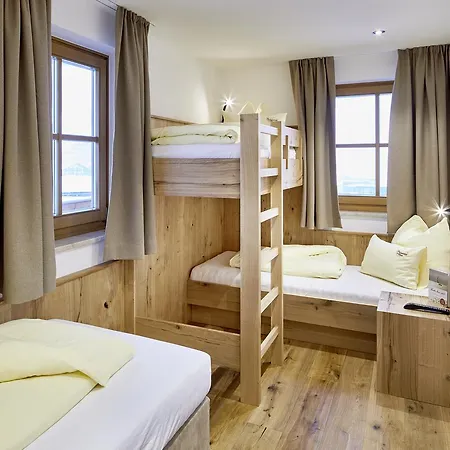 Bauernhof Oberschwarzach Hotel Saalbach-Hinterglemm