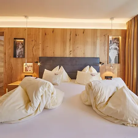 Hotel Bauernhof Oberschwarzach 4*