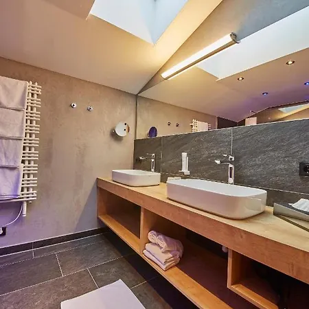 Bauernhof Oberschwarzach 4*